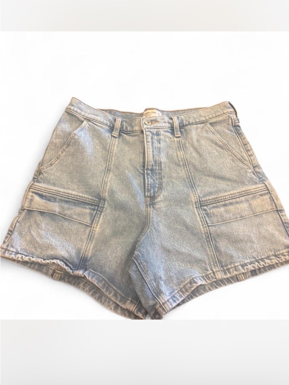 Abercrombie & Fitch Light Wash Denim Cargo Shorts - Pale Blue